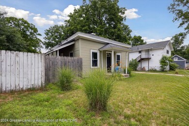 02-210-E-Grant-St-Greenville-MI-48838-Wi