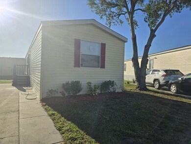 1123 Walt Williams Rd unit 134, Lakeland, FL 33809 - photo 4