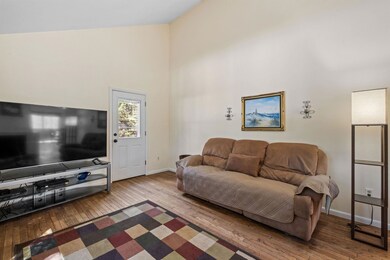 33 Eagle Dr, Grantham, NH 03753 - photo 6