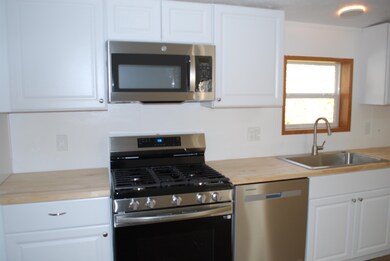 ALL NEW COUNTERTOPS, APPLIANCES AND CABINETS