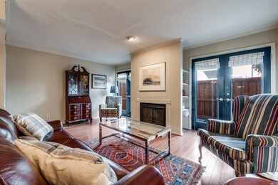 4208 Bowser Ave unit D, Dallas, TX 75219 - photo 2