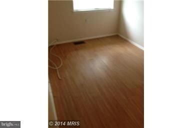 5794 Village Green Dr, Alexandria, VA 22309 - photo 5