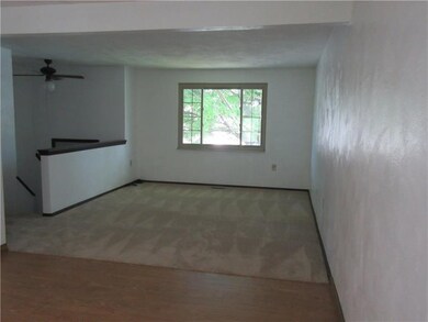 Brand New Wall to Wall throughout home, new hard w
