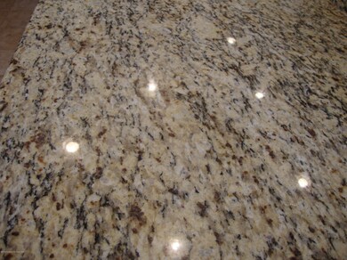 117 Victoria Cir, Jefferson Township, PA 18436 - photo 4