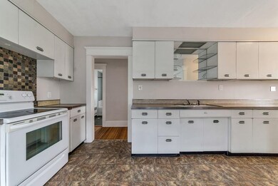 79 Silver St unit 81, Springfield, MA 01107 - photo 6