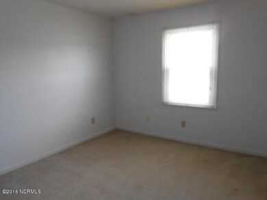 110 Stallion Dr, Jacksonville, NC 28540 - photo 6