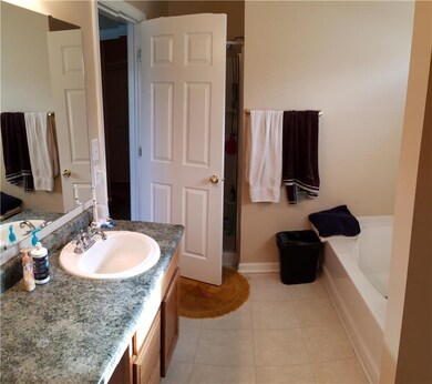 12840 End Zone Dr, Fishers, IN 46037 - photo 7