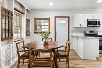 219 E Royal Forest Blvd, Columbus, OH 43214 - photo 5