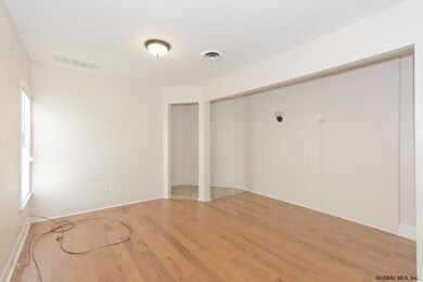 145 Mohawk Ave, Scotia, NY 12302 - photo 3