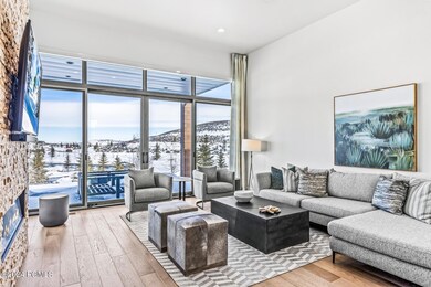 2_Livingroom_1800x1200_4000461