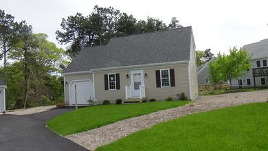 549 Center St unit 10, Dennis Port, MA 02639 - photo 2