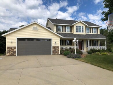 Additional view of front of house