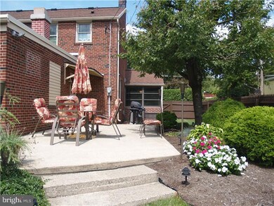 2410 W Highland St, Allentown, PA 18104 - photo 2