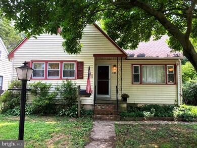 315 Wilson Ave, Mount Ephraim, NJ 08059 - photo 2