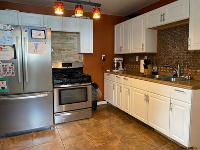 307 Glen Ave, Schenectady, NY 12302 - photo 6