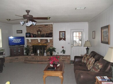 169 Lancewood Cir, Lufkin, TX 75904 - photo 5