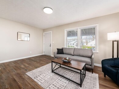 06_1353 E 15th Ave