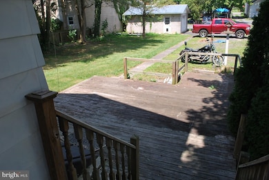 132 W Mcclure St, New Bloomfield, PA 17068 - photo 7