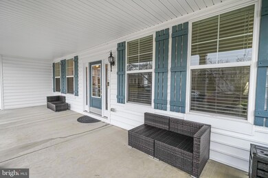 16159 Raptor Crest Ln, Woodbridge, VA 22193 - photo 3