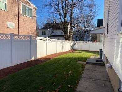 14 Mott St unit A, Arlington, MA 02474 - photo 5