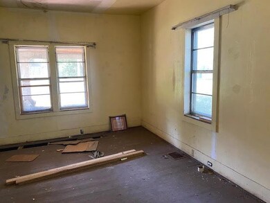 Livingroom 2of 2