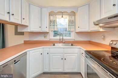 10683 Marsh Rd, Bealeton, VA 22712 - photo 5