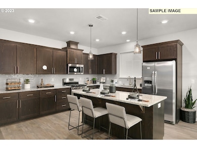 1934 SE 10th Ave, Canby, OR 97013 - photo 3