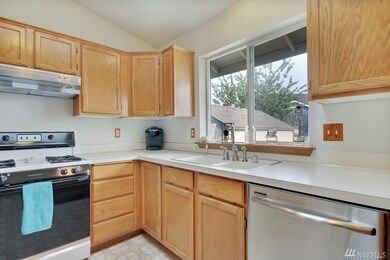 712 Grinnell Ave SW, Orting, WA 98360 - photo 6