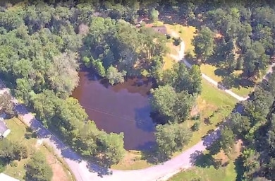 11 Welborn Rd, Laurel, MS 39443 - photo 2