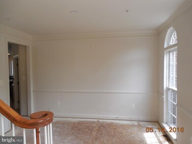 11204 Prospect Hill Rd, Glenn Dale, MD 20769 - photo 5