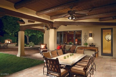 06OutdoorDining