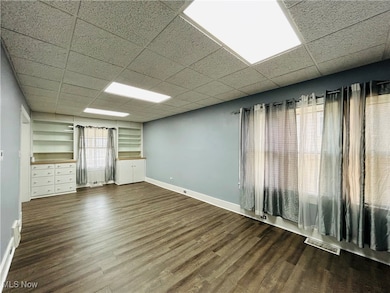 1329 East St, Follansbee, WV 26037 - photo 2