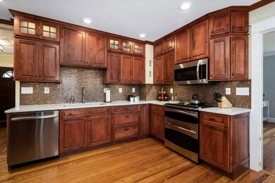 336 Arah St, Manchester, NH 03104 - photo 7