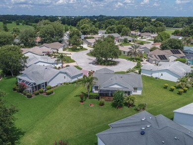 Fantastic SPACE between homes for coveted REAR PRI