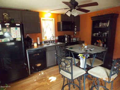 712 Rear Oak St, Bloomsburg, PA 17815 - photo 5