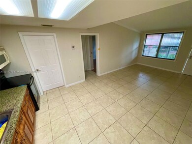 7210 Southgate Blvd unit 7210, Tamarac, FL 33321 - photo 2