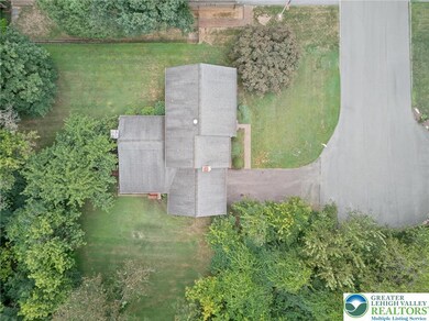 737 Apollo Dr, Bethlehem, PA 18017 - photo 7