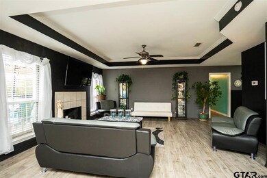 1510 1510 E Leach St, Kilgore, TX 75662 - photo 6