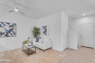 6-web-or-mls-1727 E Chelsea Ln-06