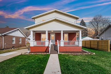 807 Division St, La Porte, IN 46350 - photo 3