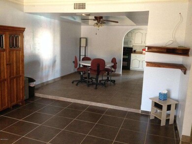 Living Room/Formal Dining