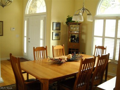 338 E Mohawk Dr, Malvern, OH 44644 - photo 5