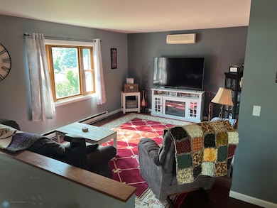 Living Room 1.jpeg