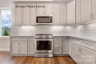 95 Creekside View Dr, Asheville, NC 28804 - photo 5