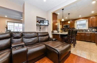 445 Lynn St unit SF, Malden, MA 02148 - photo 4