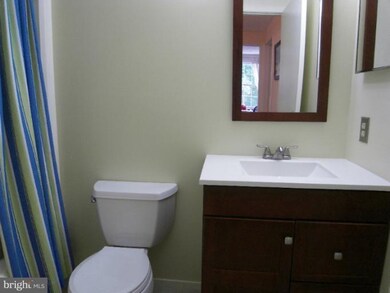 9912 Manet Rd, Burke, VA 22015 - photo 2