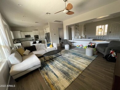 Living room 3