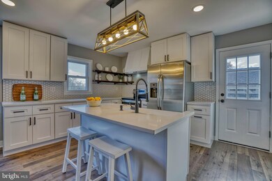 10664 Harding Rd, Laurel, MD 20723 - photo 5