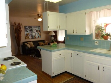 10430 N Balboa Dr, Sun City, AZ 85351 - photo 6