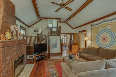 13195 Pardee Rd, Sawyer, MI 49125 - photo 5